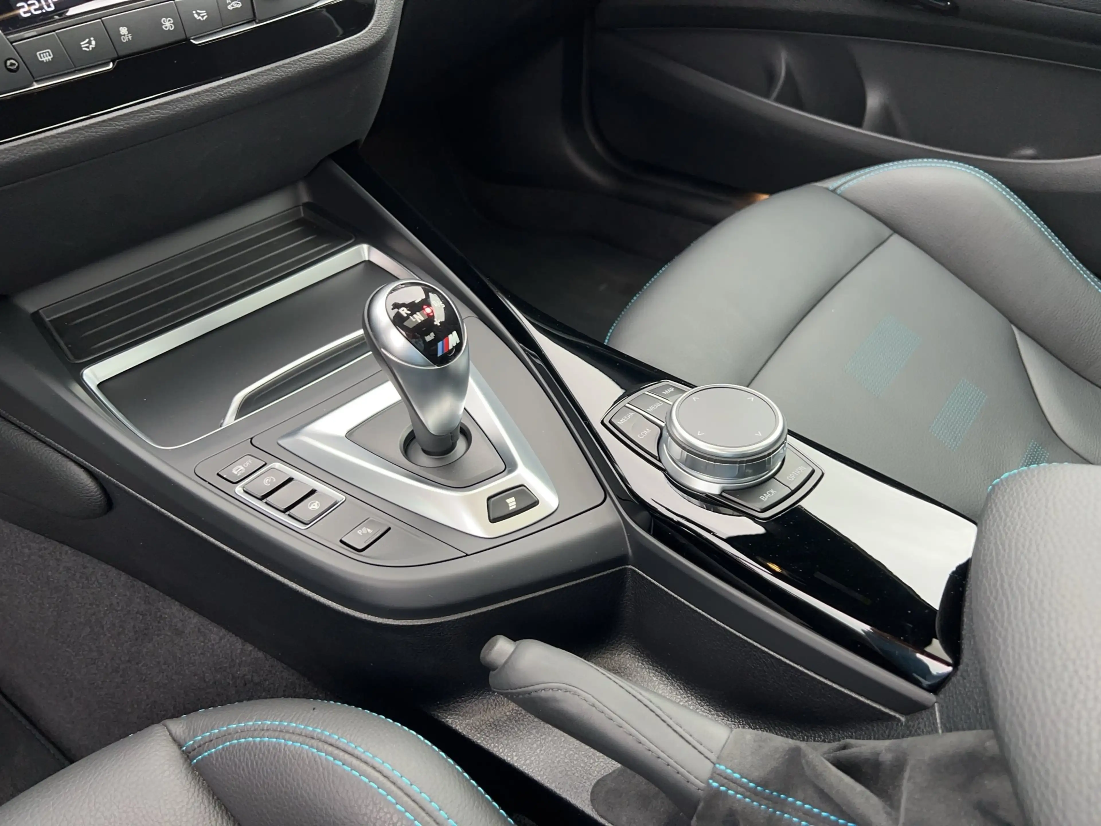 BMW M2 Competition adapLED RFK H/K eGSD Lightweight — photo 9