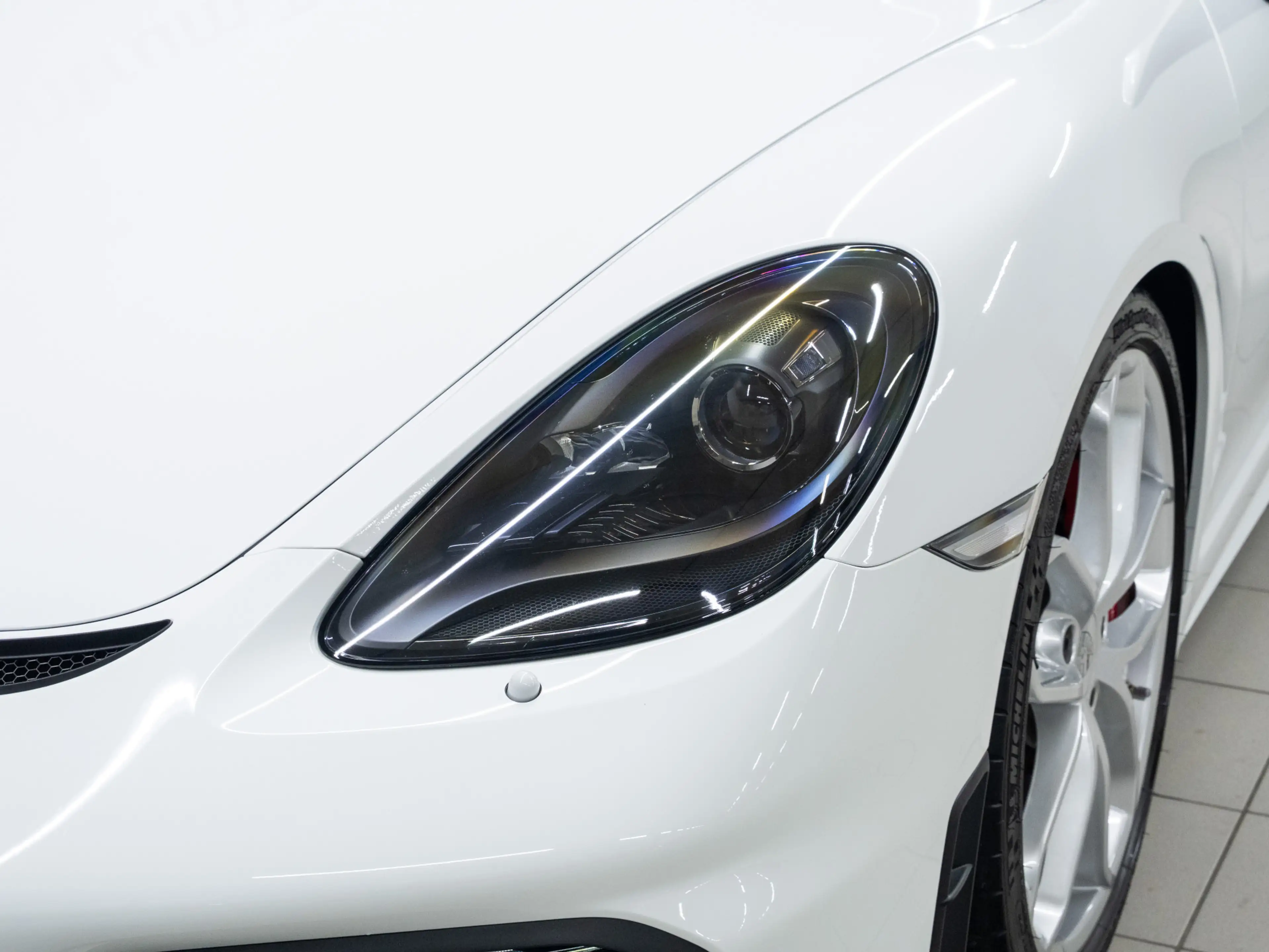 Porsche 718 Spyder Boxster — photo 15