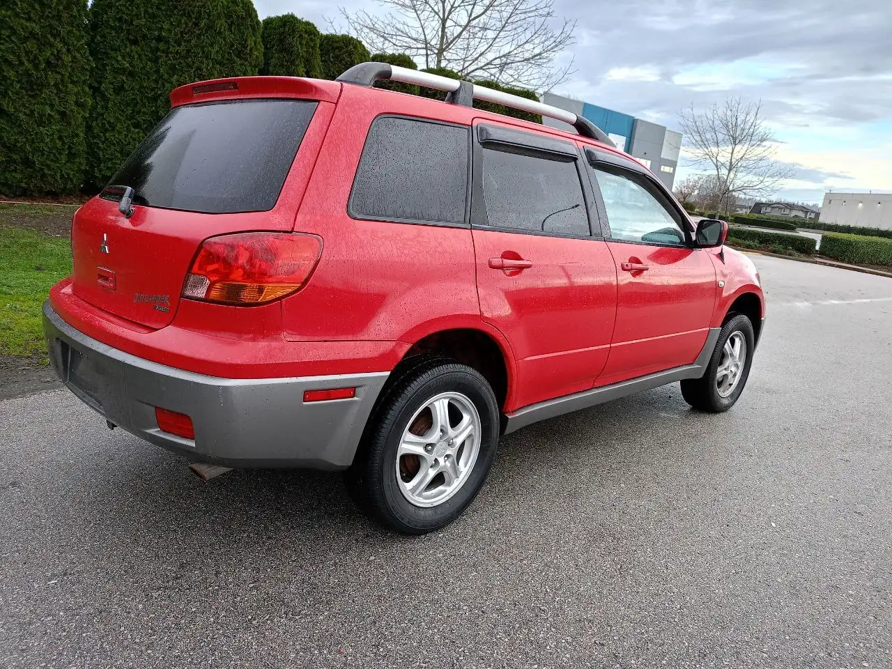 Mitsubishi Outlander снимка Mitsubishi Outlander