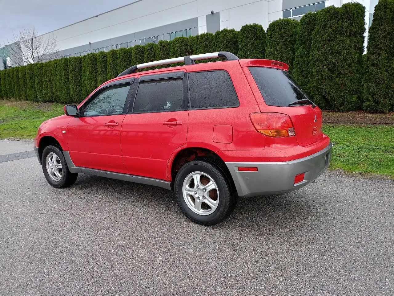 Mitsubishi Outlander снимка Mitsubishi Outlander