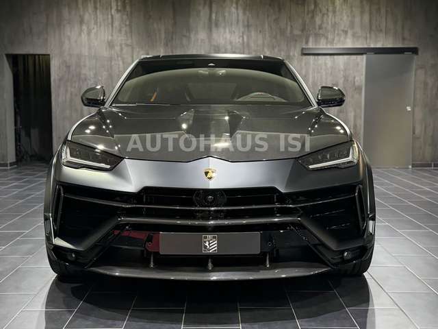 Lamborghini Urus S NOVITEC ESTESO WIDEBODY,NERO MATT,CARBON