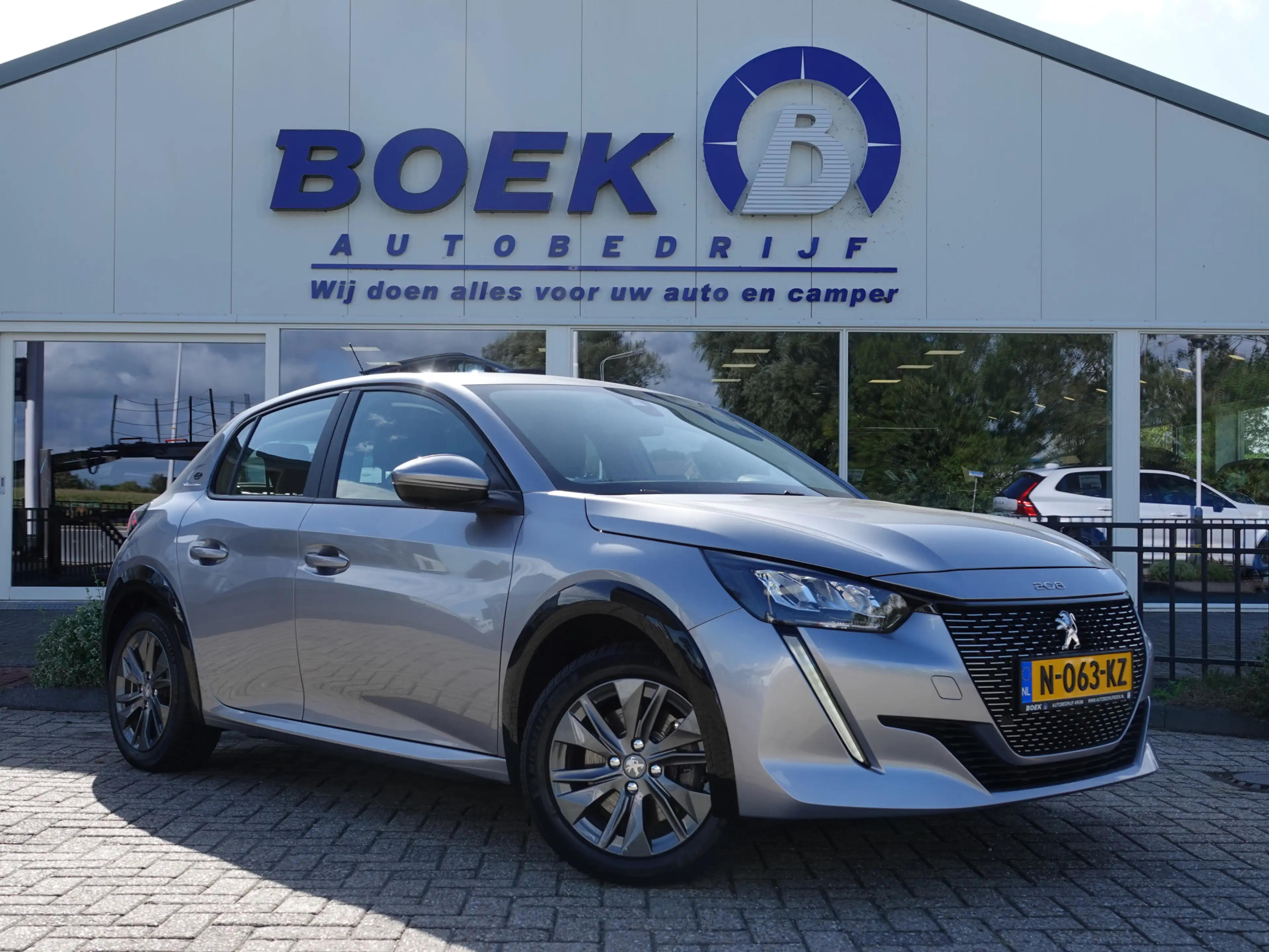 Peugeot e-208 EV Blue Lease Active 50 kWh NAVI | LMV | PDC | CRU