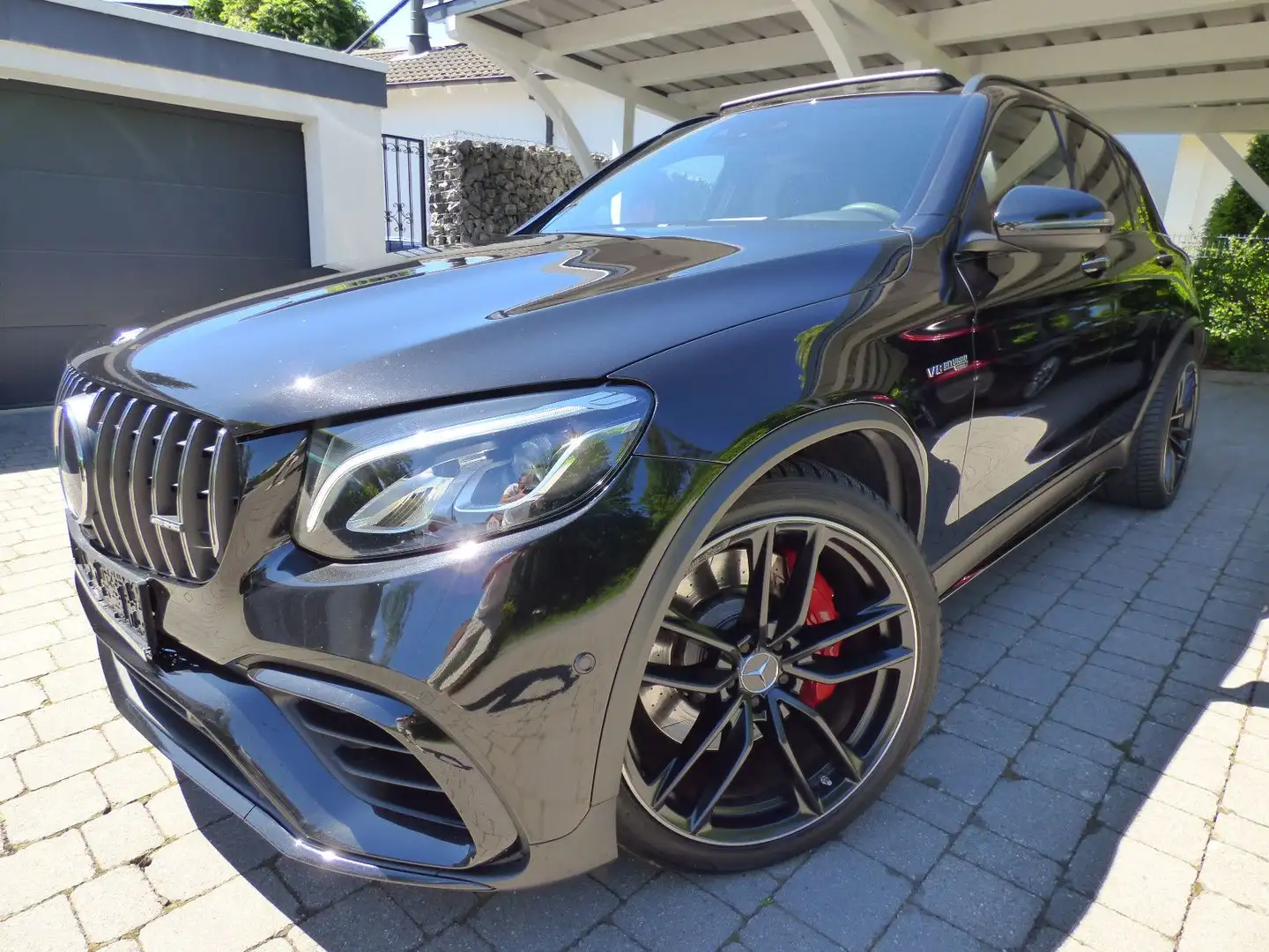 Mercedes-Benz GLC 63 AMG GLC 63 S AMG 4Matic*DriverP*Pano*HUD*Designo*ACC Schwarz - 1