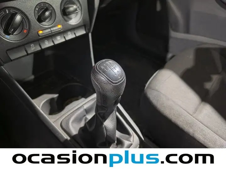 Škoda Spaceback 1.6 TDI Green Tec Active 2015, foto 5