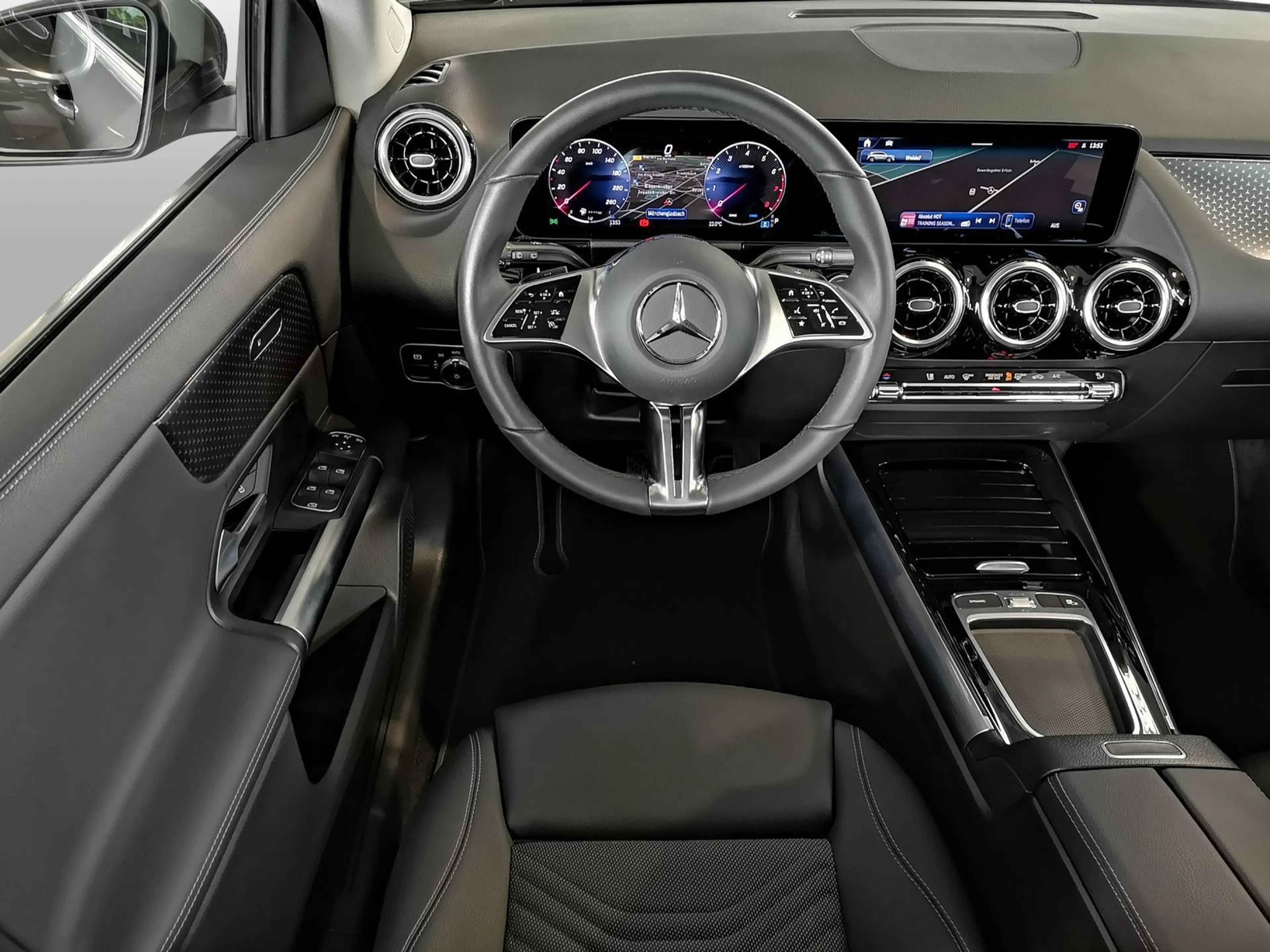 Mercedes-Benz GLA 180 Progressive AHK+SMARTPHONE-INTEGR+WINTER — photo 13