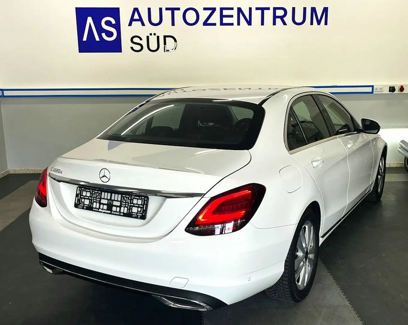 Mercedes-Benz C 220 Avangarde SHD KAM AUT Alb - 2