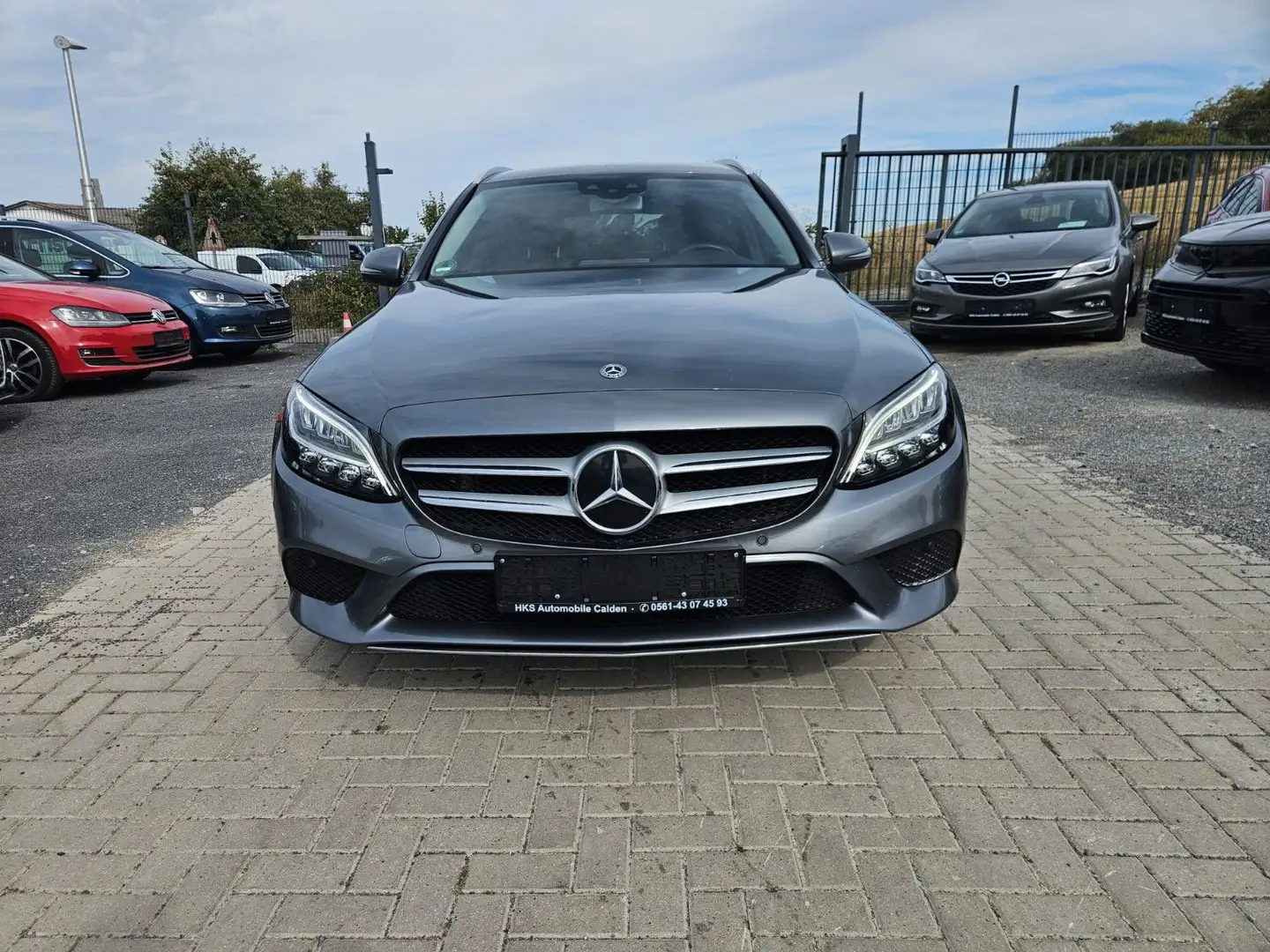 Mercedes-Benz C 300 de T Autom. Gris - 2