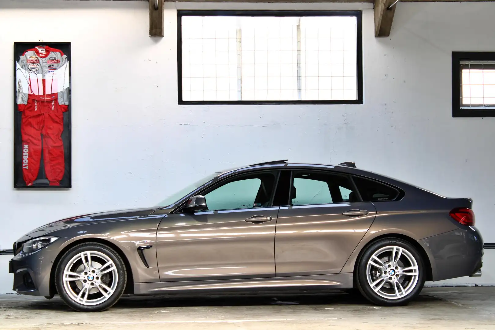 BMW 420 4-serie Gran Coupé 420i High Executive | M-Sport | Beige - 2