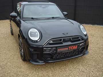 JOHN COOPER WORKS * PANODAK * LEDER * NAVI * HEAD UP DISPLAY * LED * CAMERA *