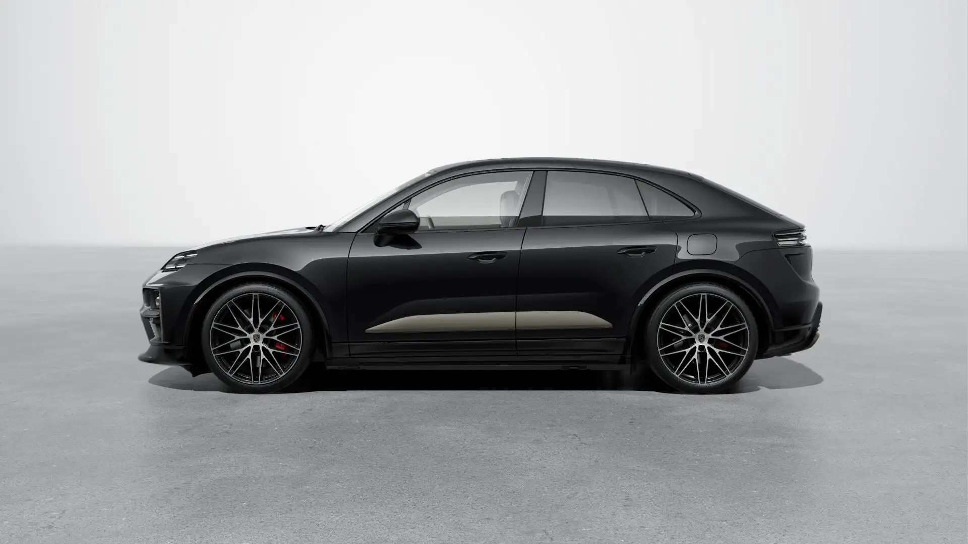 Porsche Macan Turbo Zwart - 2