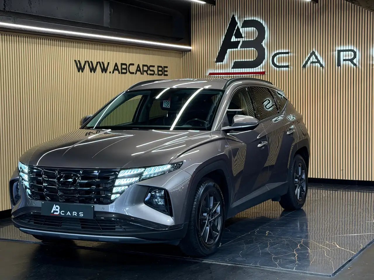 Hyundai TUCSON 1.6i * BOITE AUTO SPORT * GARANTIE 12 MOIS ** 1ER PROPRIETAIRE *, миниатюра 4