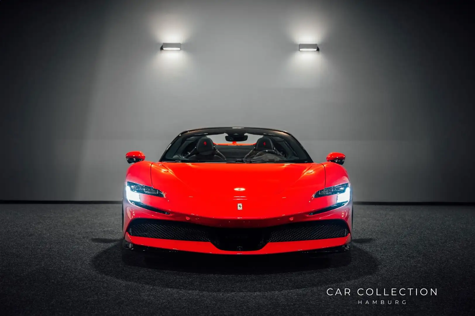 Ferrari SF90 Spider LIFT | Carbon | LED Roşu - 2
