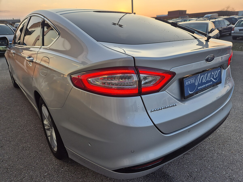 Ford Mondeo Titanium 2,0 TDCi — photo 7