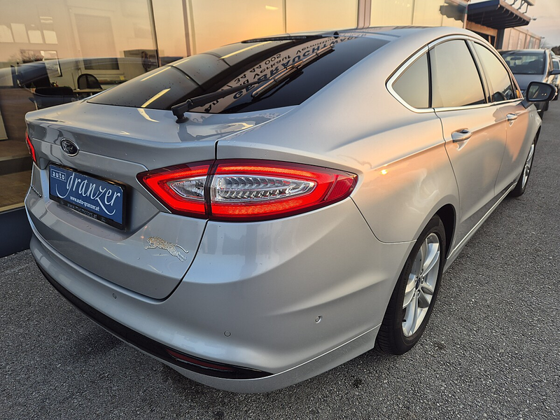 Ford Mondeo Titanium 2,0 TDCi — photo 5