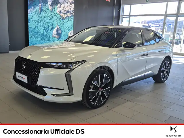 DS Automobiles DS 4 1.6 e-tense phev performance line+ 225cv auto
