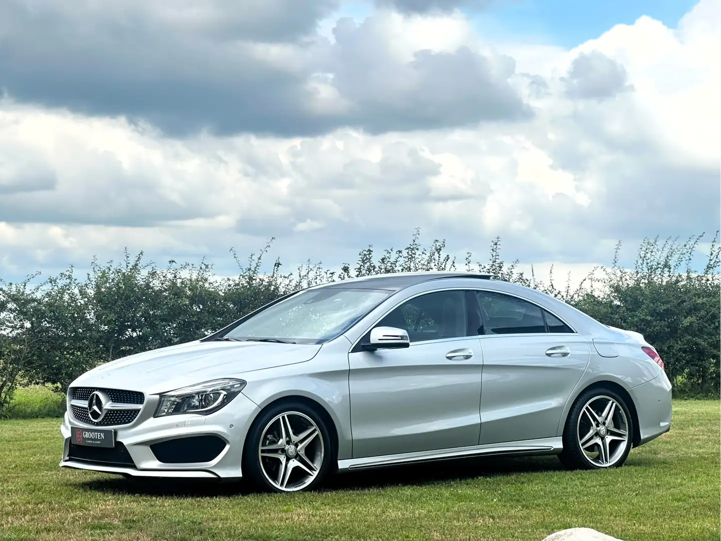 Mercedes-Benz CLA 200 CLA AMG - Edition 1 - Panorama Gris - 1