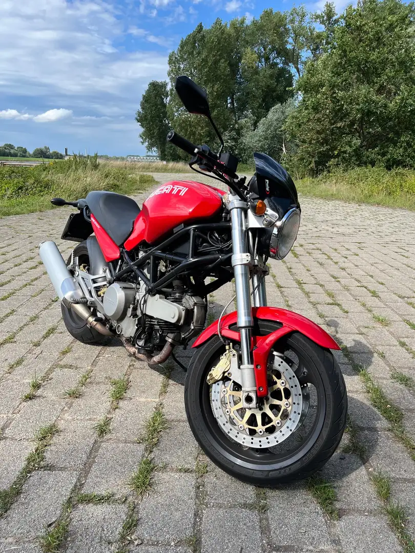 Ducati Monster 620 crvena - 1