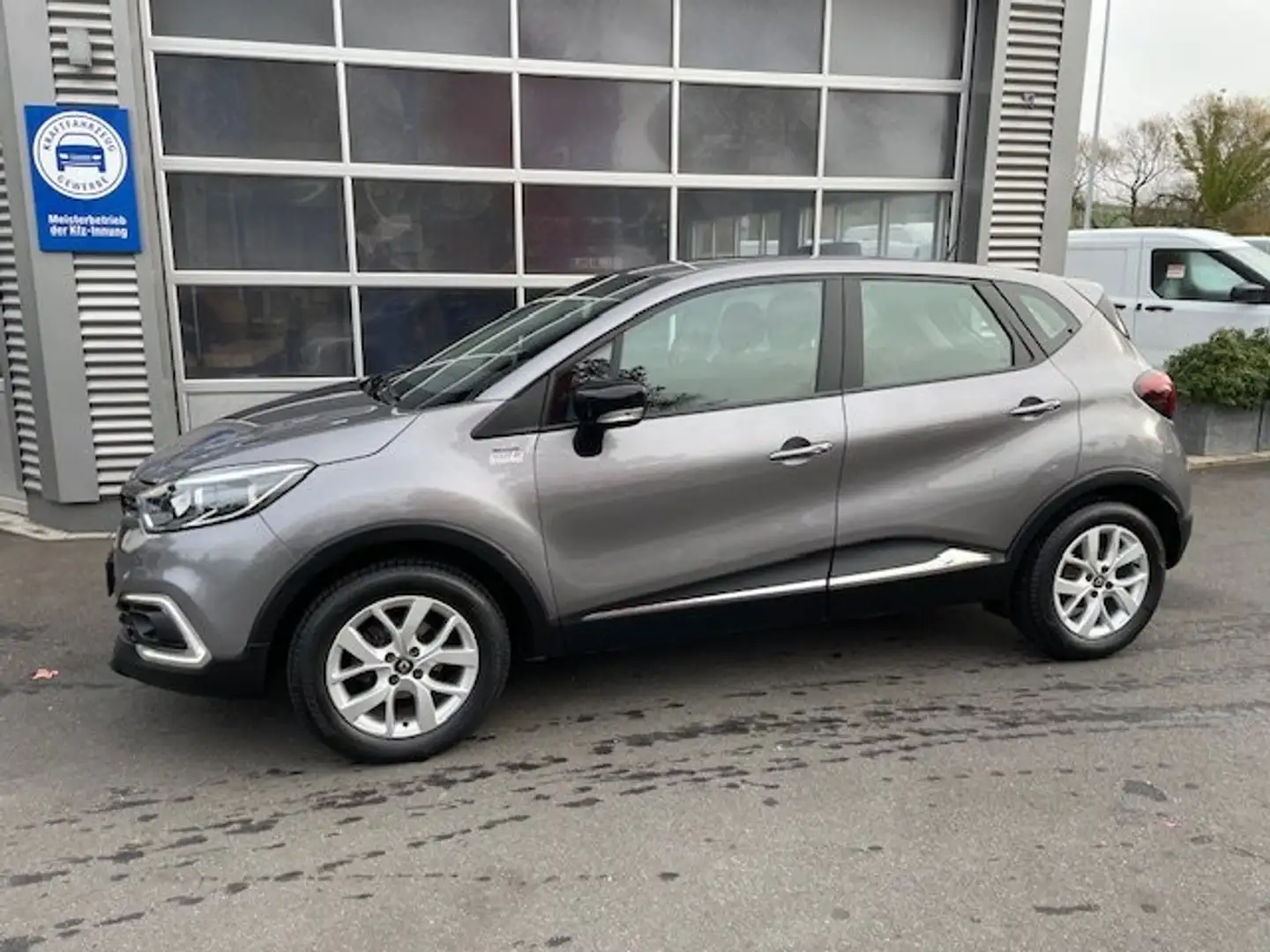 Renault Captur Limited - 2
