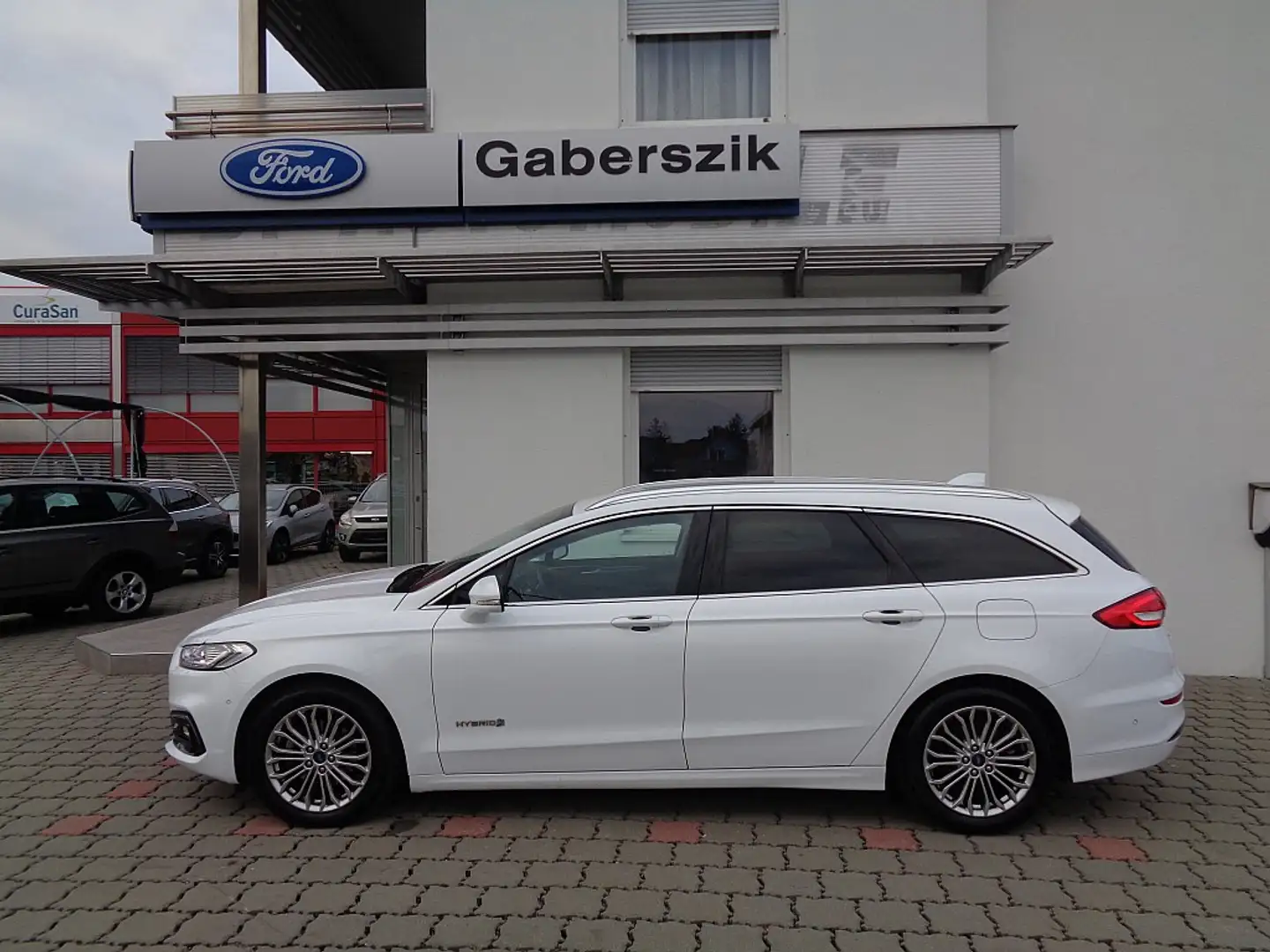 Ford Mondeo Traveller Titanium 2,0 Hybrid Aut. Weiß - 2