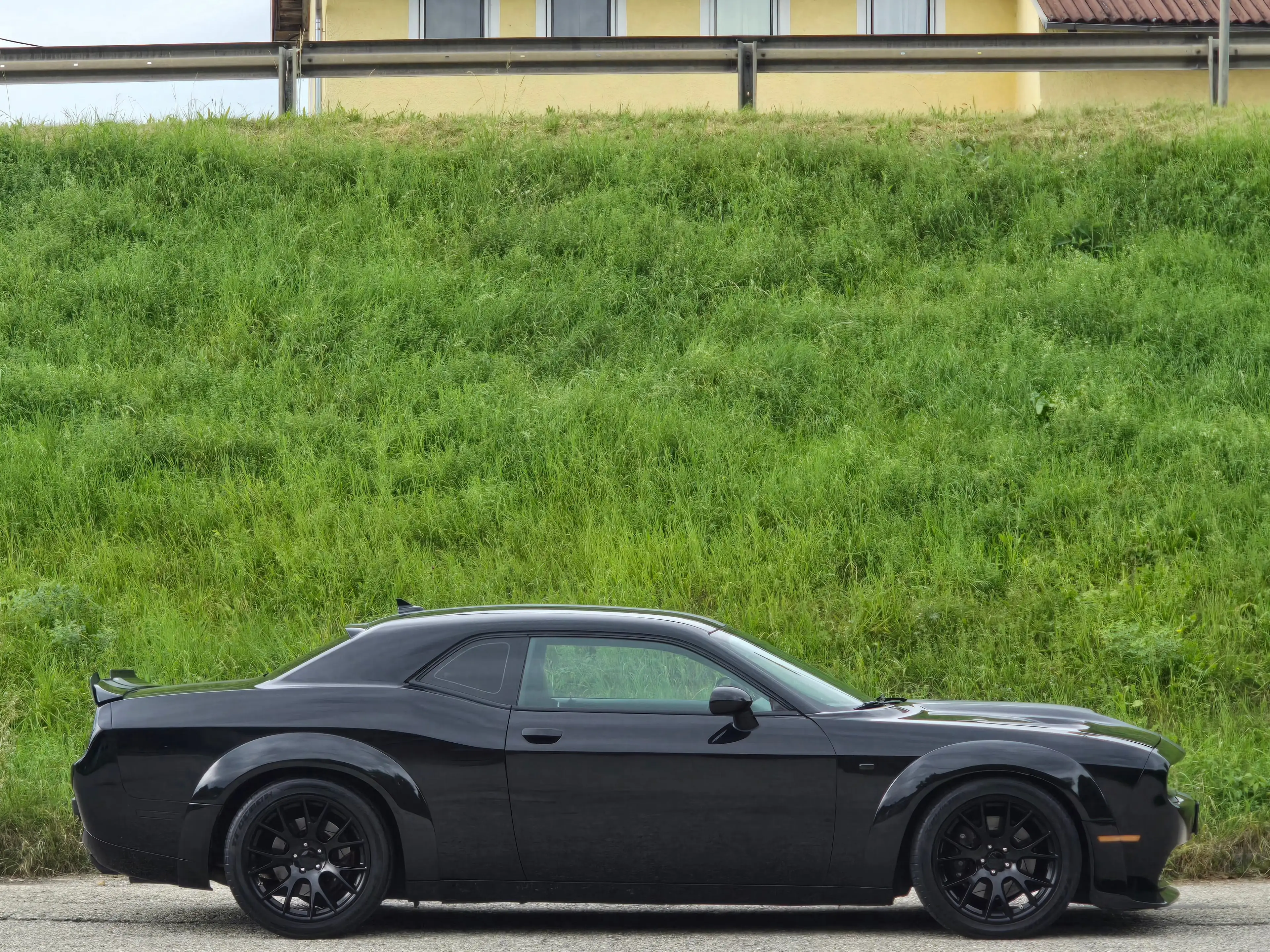 Dodge Challenger SRT 6,4 V8* Hellcat-Widebody* Kamera* Navi*SHZ*20" — photo 10