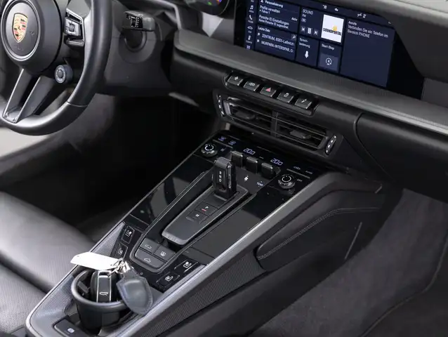 Porsche 911 Carrera 4S Coupé I (992) Ansicht 11