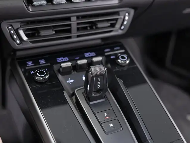 Porsche 911 Carrera 4S Coupé I (992) Ansicht 25