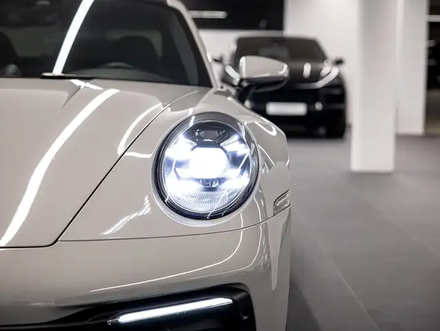 Porsche 911 Carrera 4S Coupé I (992) Ansicht 50