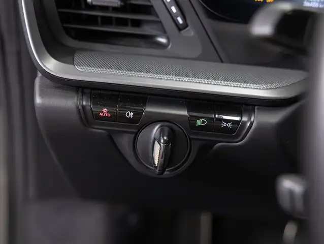 Porsche 911 Carrera 4S Coupé I (992) Ansicht 34