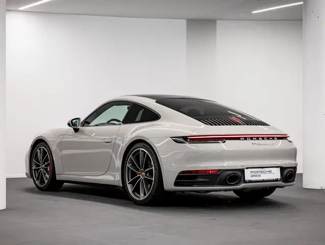 Porsche 911 Carrera 4S Coupé I (992) Ansicht 4