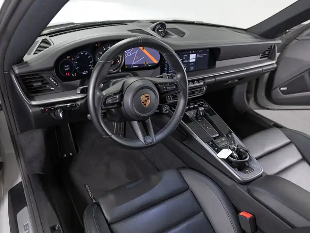 Porsche 911 Carrera 4S Coupé I (992) Ansicht 8