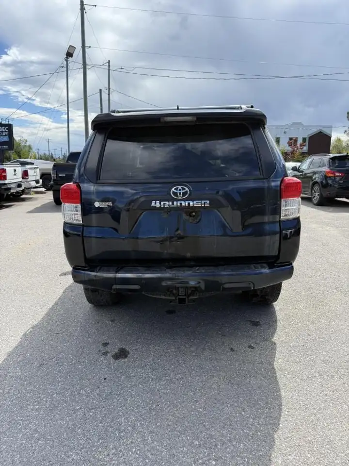 Toyota 4-Runner снимка Toyota 4-Runner