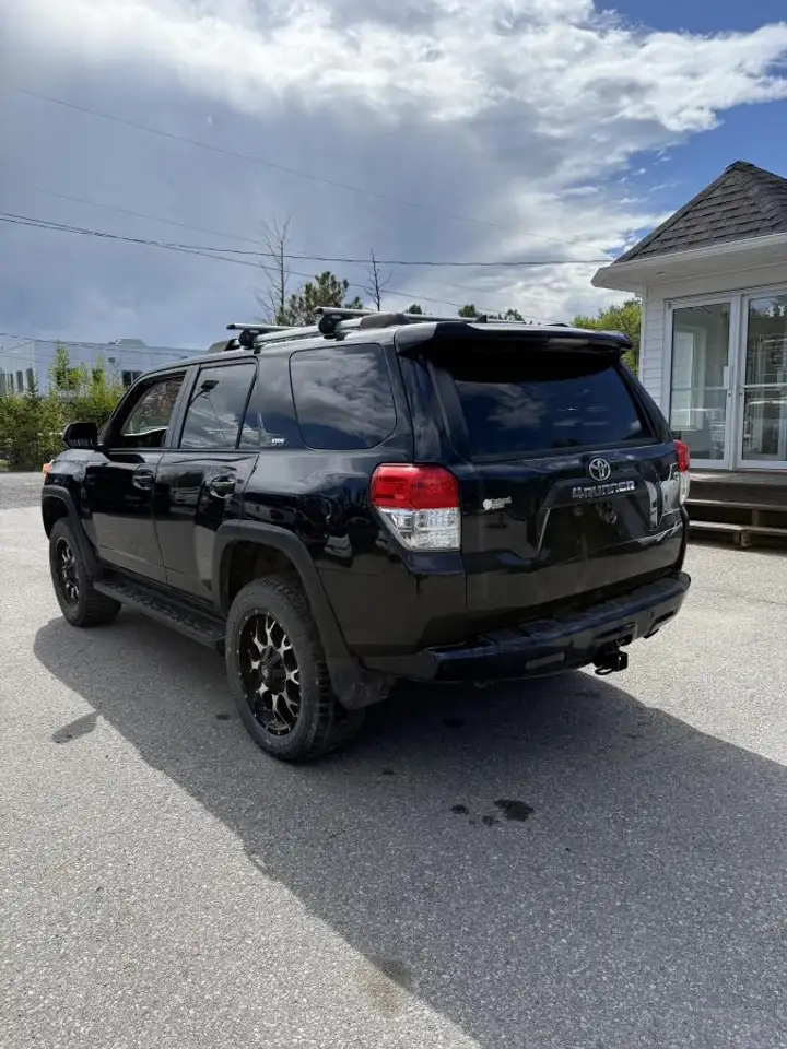 Toyota 4-Runner снимка Toyota 4-Runner