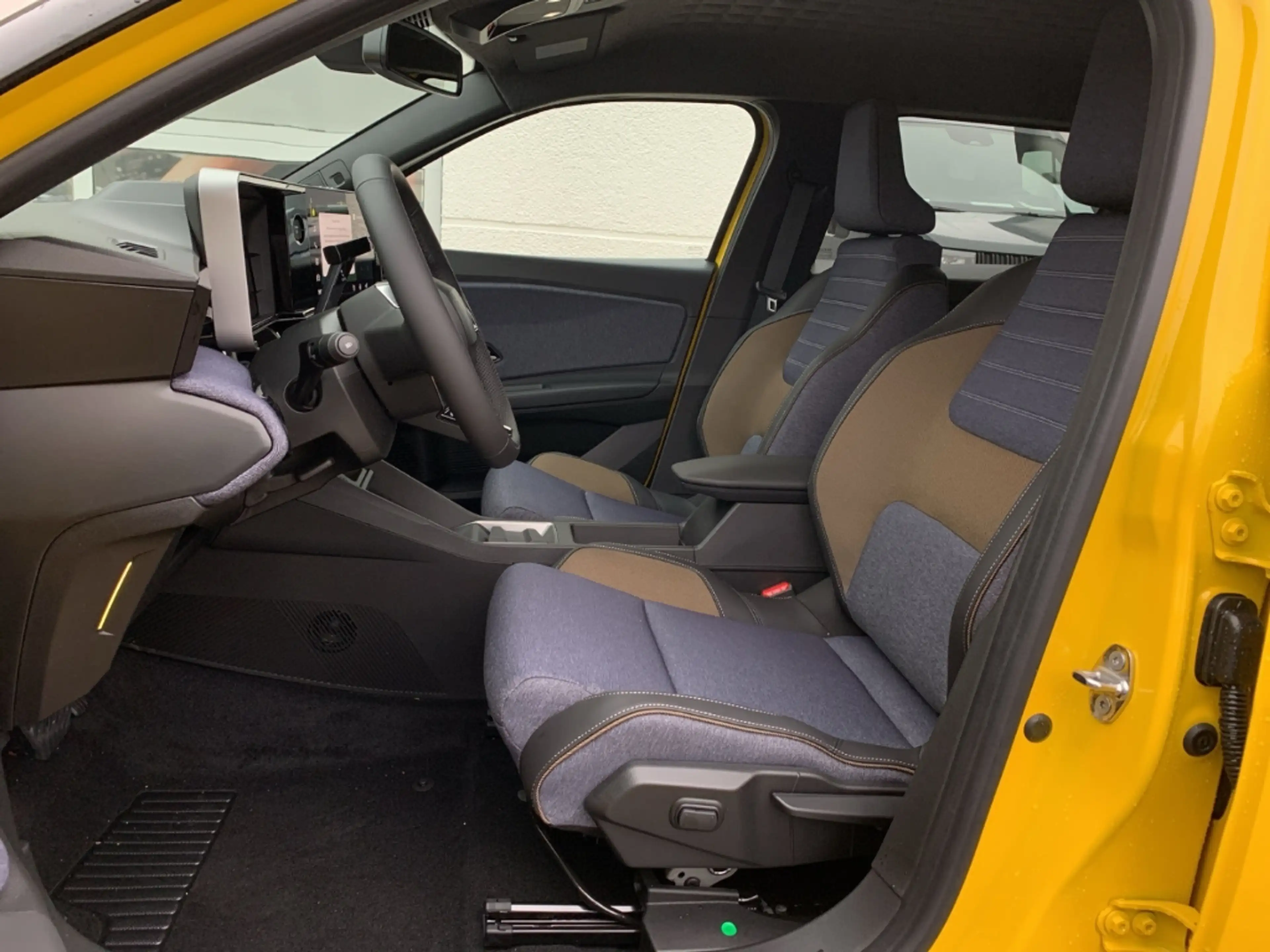 Renault R 5 TECHNO 150 COMFORT RANGE LED+KLIMA+NAVI+DAB+ — photo 9
