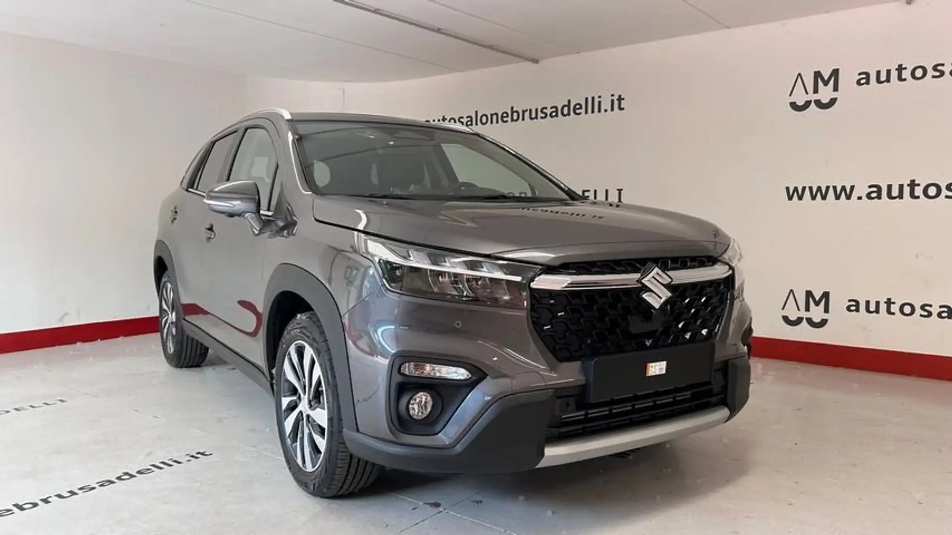 Suzuki S-Cross 1.4 Hybrid 4WD All Grip Top+ TETTO APRIB.TELEC.360 Šedá - 1