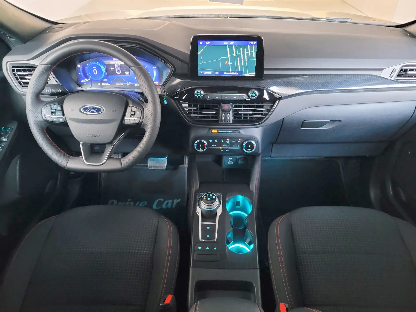 Ford Kuga 2.0 D ST-LINE AUT.  CARPLAY FULL-LED NAVIGATORE Nero - 2