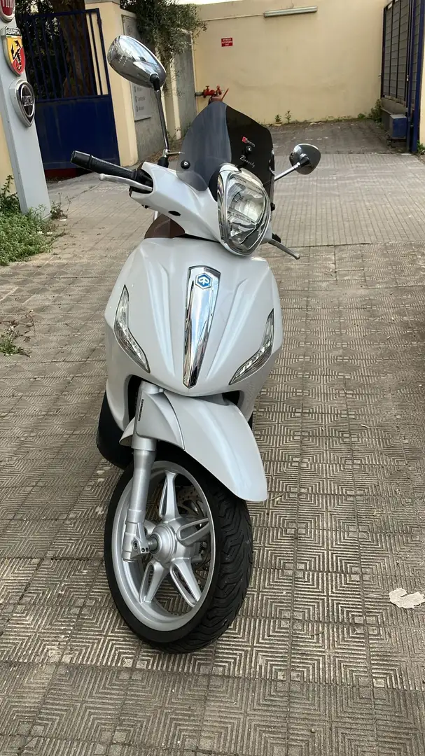 Piaggio Beverly 350 350 2018 con abs Alb - 2