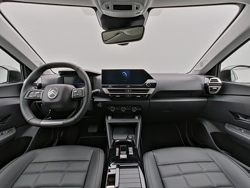 Citroen C4 Hybrid 145 Doppelkupplung 6-Gang MAX — photo 11