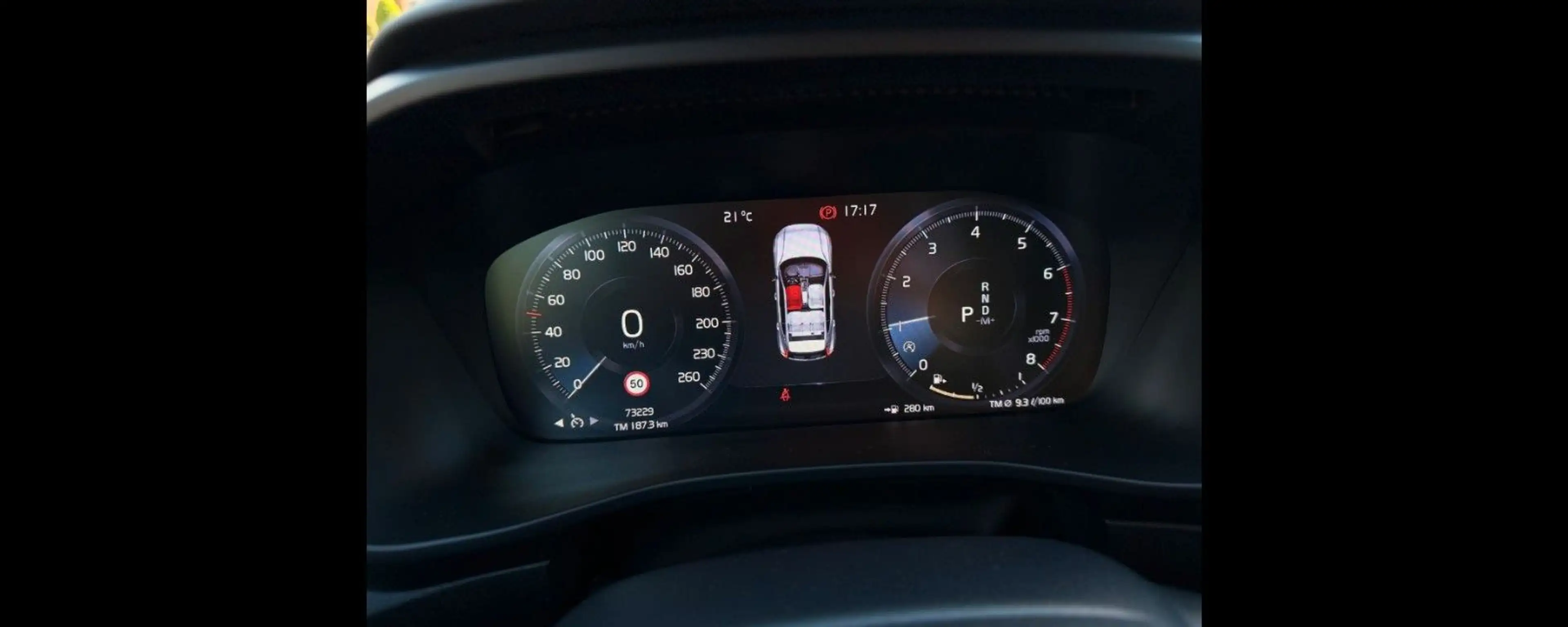 Volvo XC40 XC40 Momentum Pro 2WD*1.Hand — photo 14