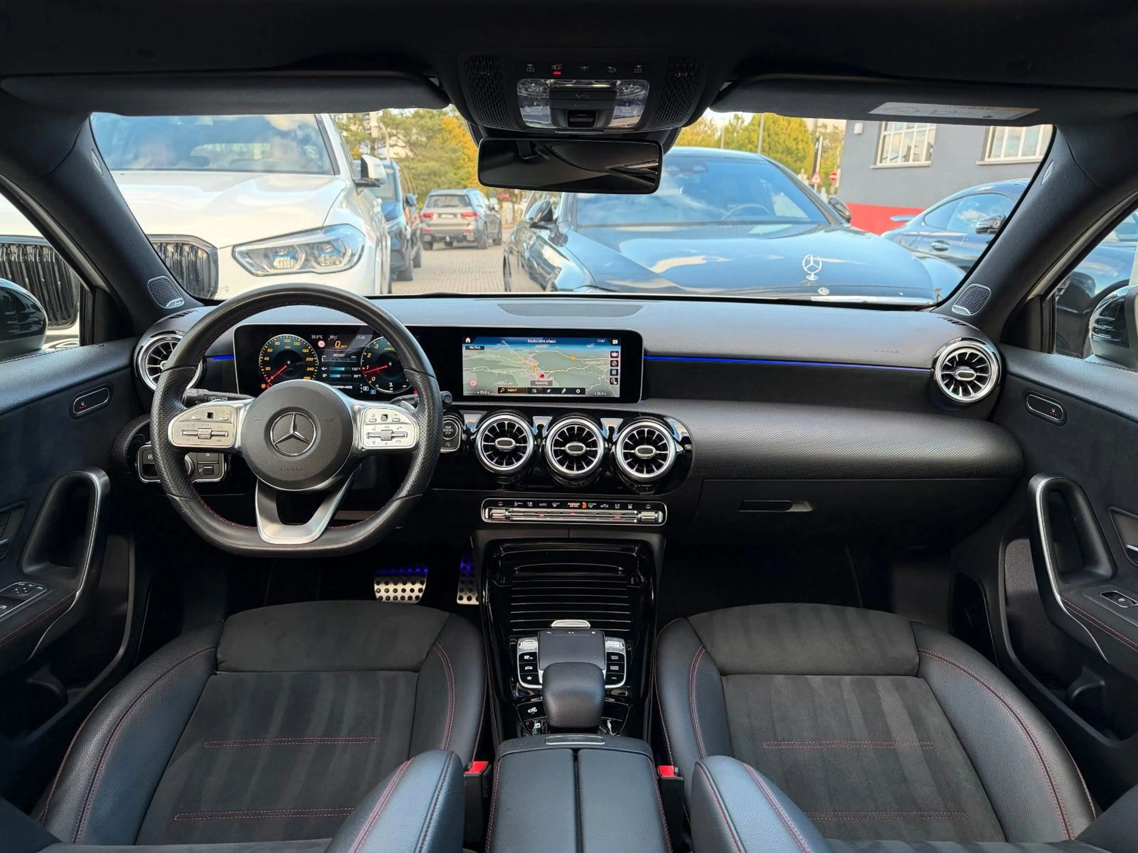 Mercedes-Benz A 35 AMG 4M AERO*Racing-Kit*PANO*DISTR+*Abgas — photo 8