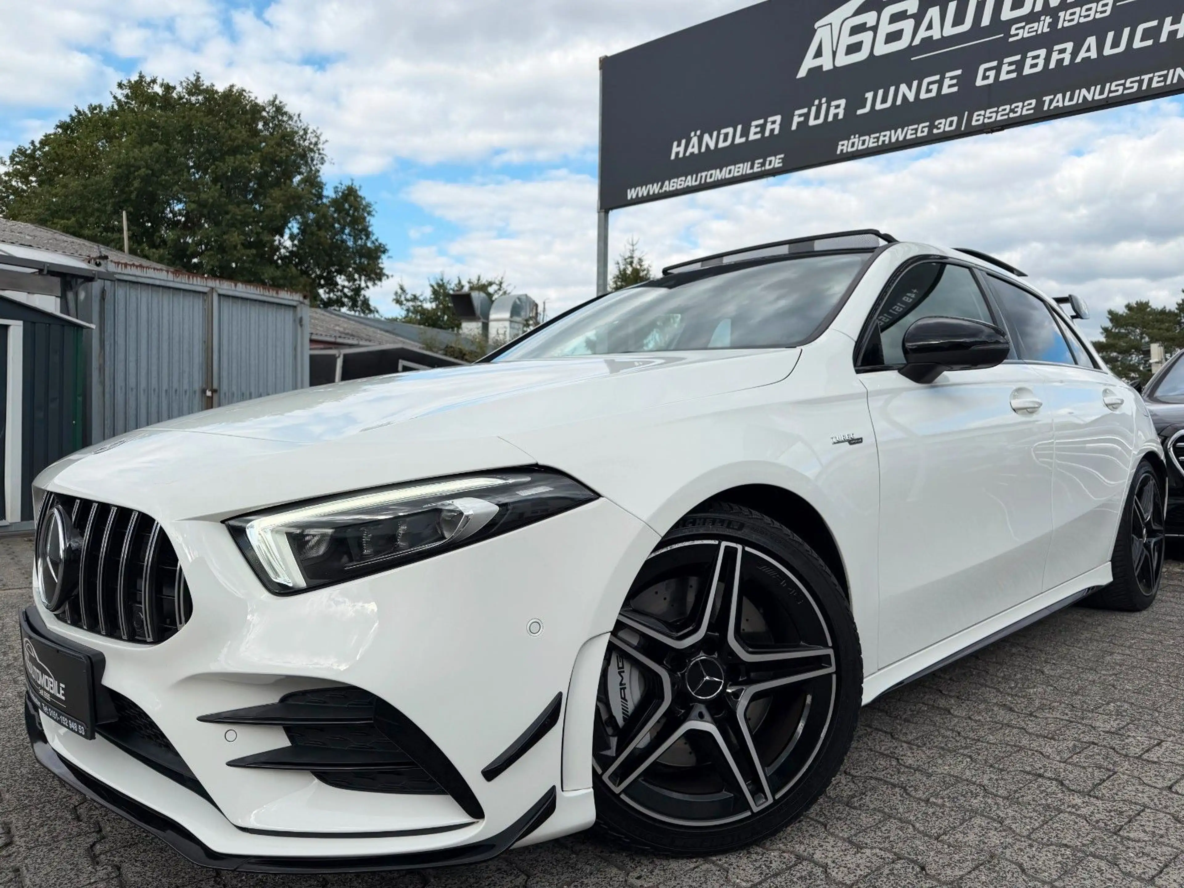 Mercedes-Benz A 35 AMG 4M AERO*Racing-Kit*PANO*DISTR+*Abgas