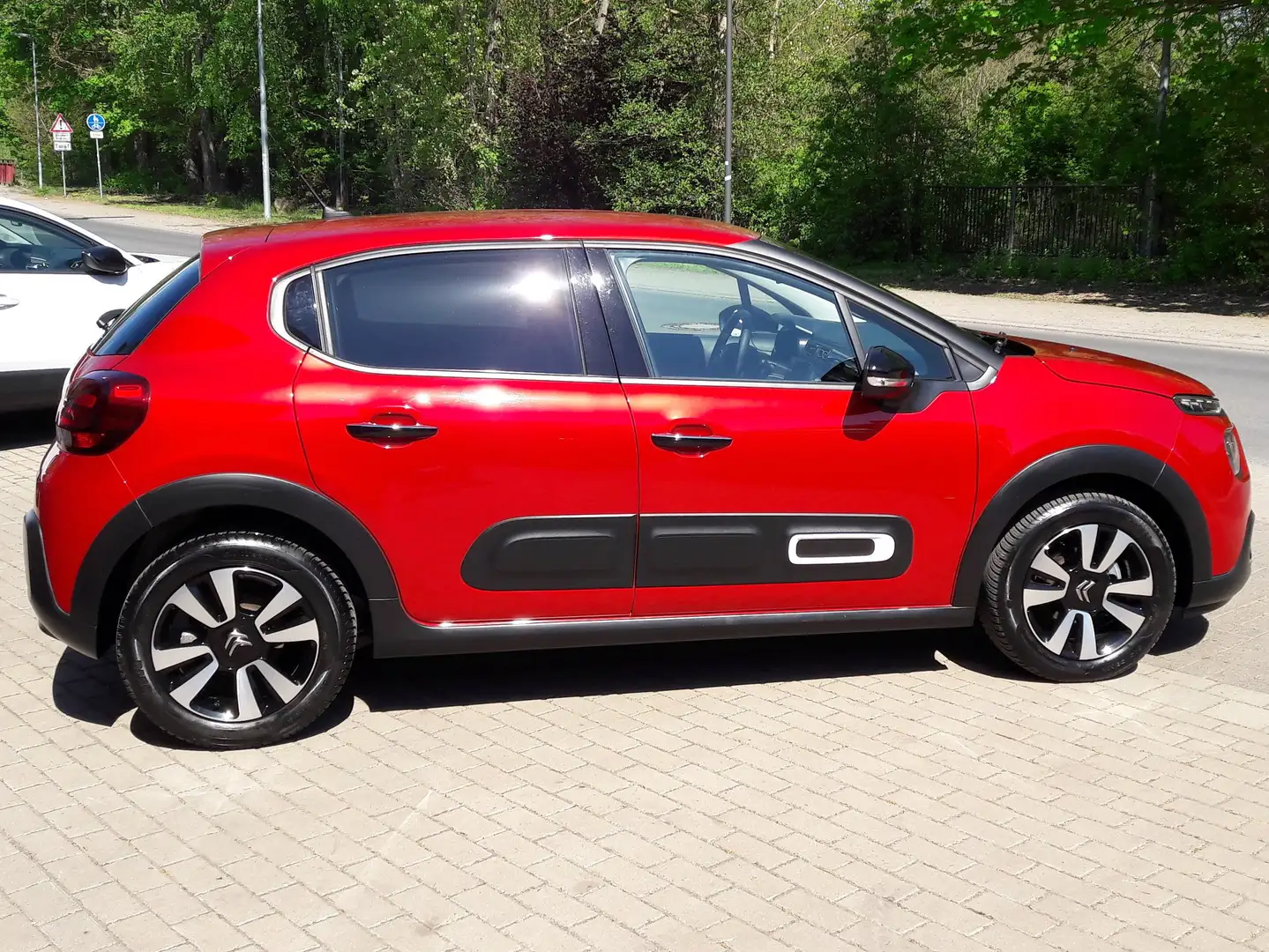 Citroen C3 Max/Navi/Alufelgen/Keyless/Allwetter/ Kamera Rot - 2