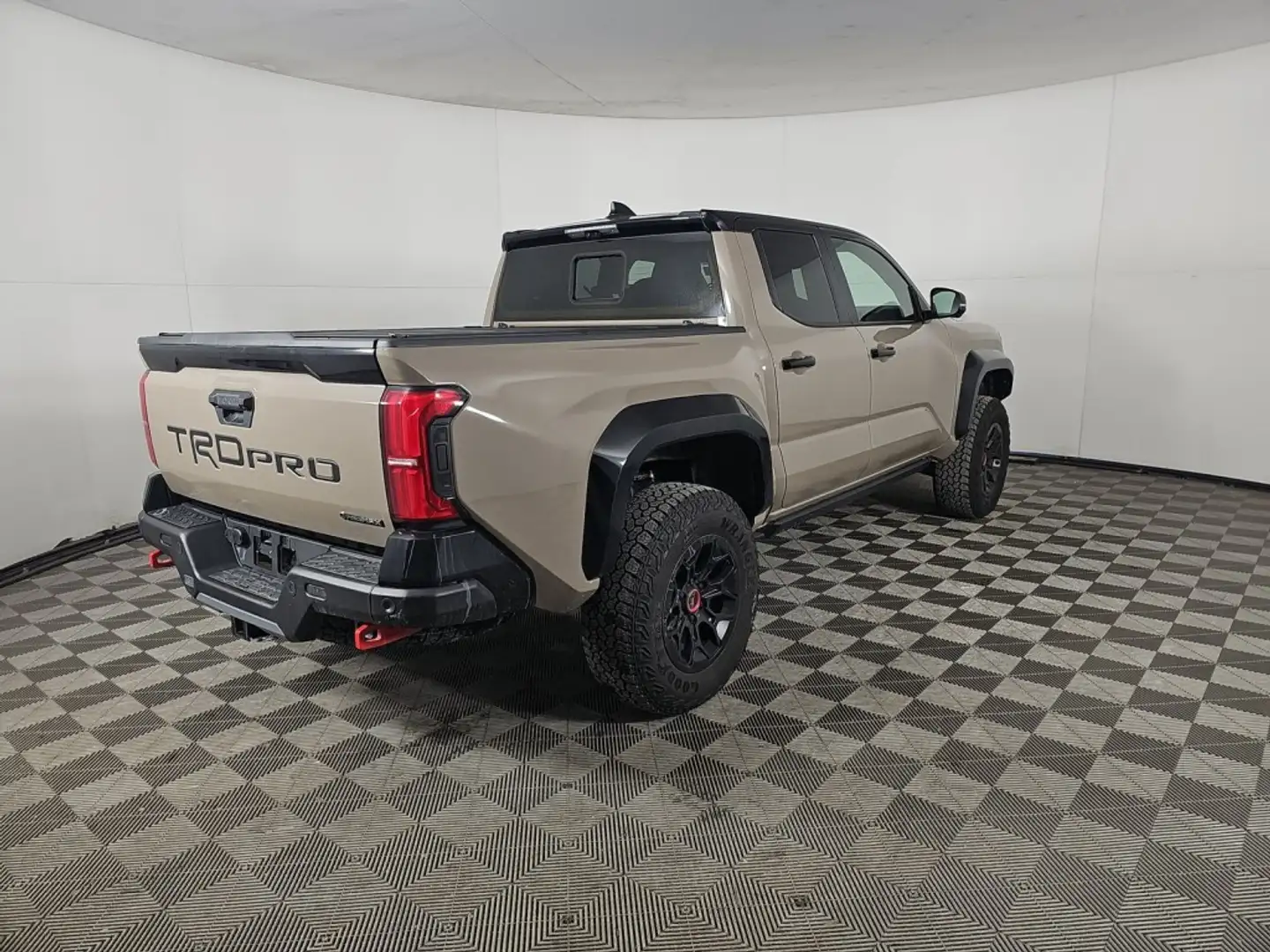 Toyota Tacoma TRD Pro Hybrid 4x4 Grau - 2