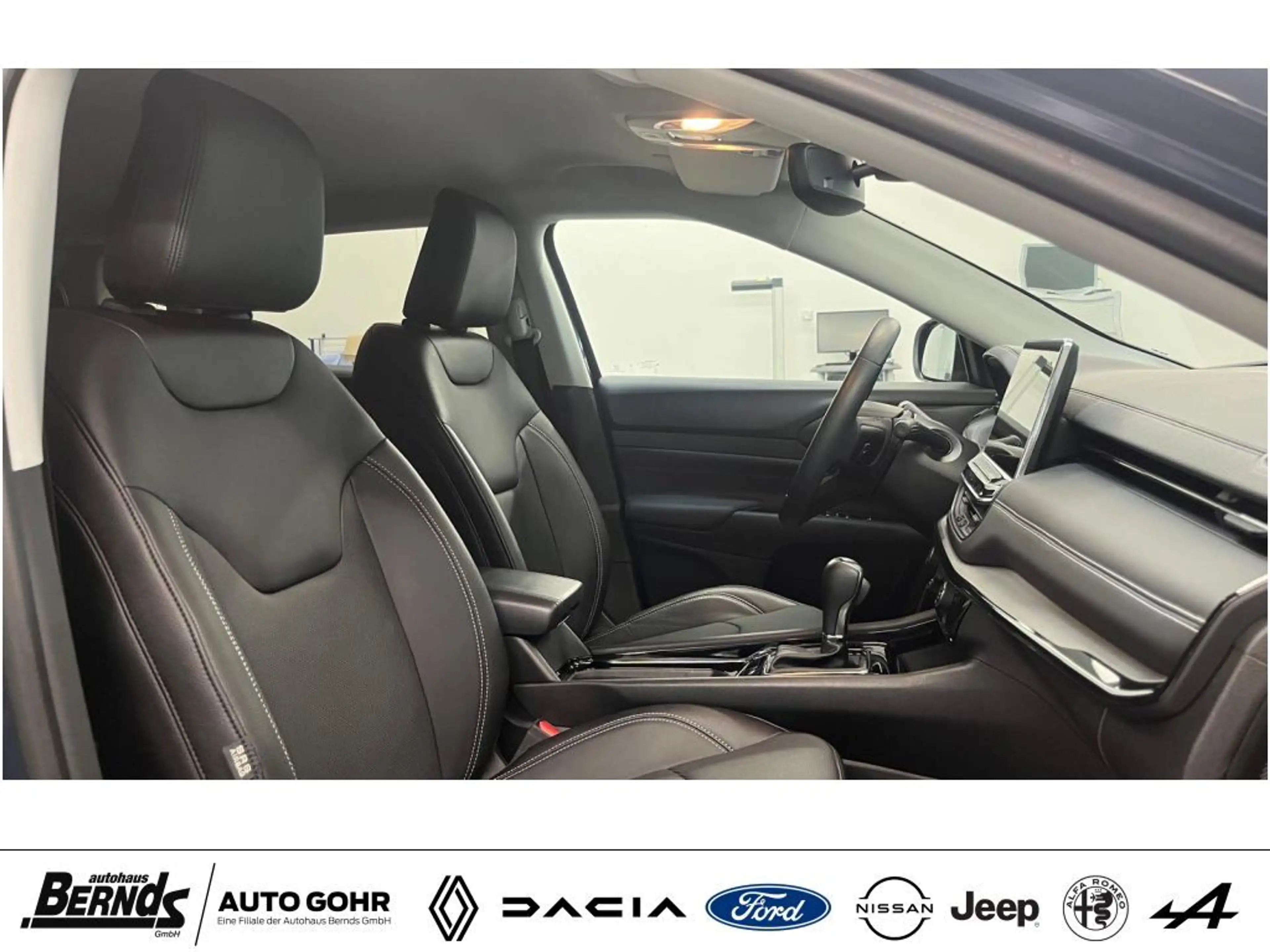 Jeep Compass 1.5 GSE T4 48V e-Hybrid AUTOMATIK S LEDER R-KAMERA — photo 3