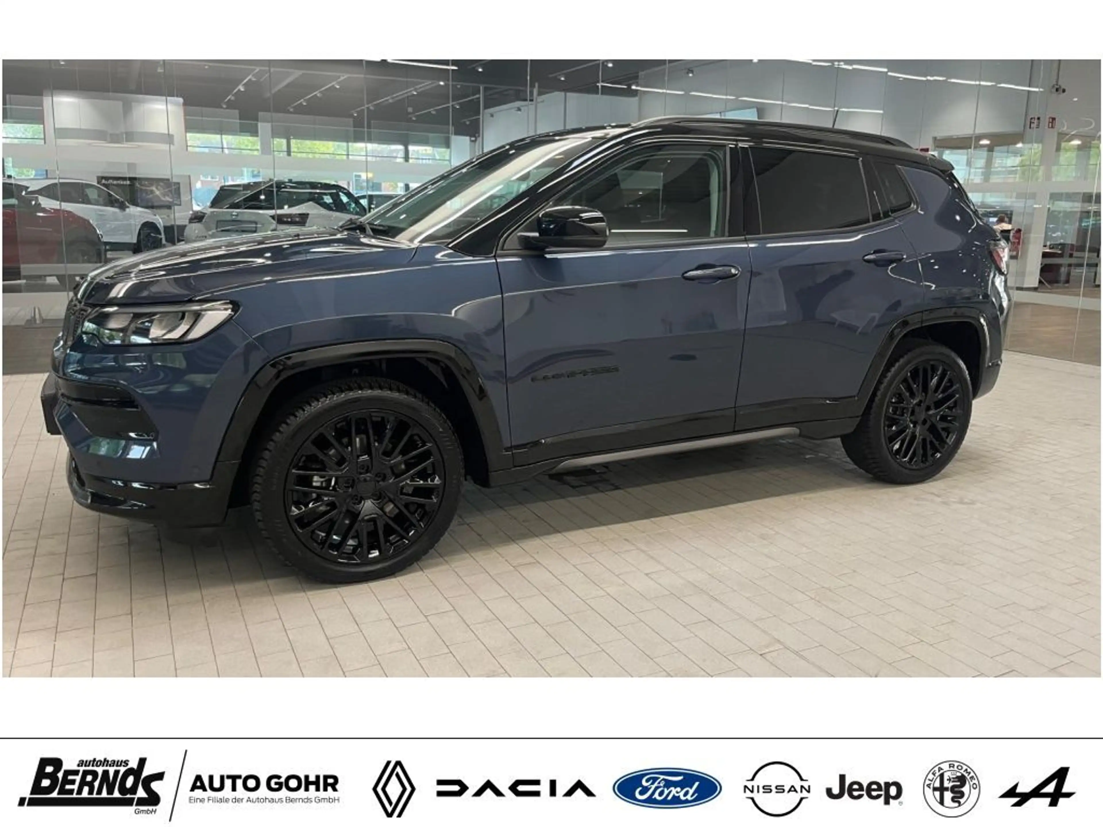 Jeep Compass 1.5 GSE T4 48V e-Hybrid AUTOMATIK S LEDER R-KAMERA