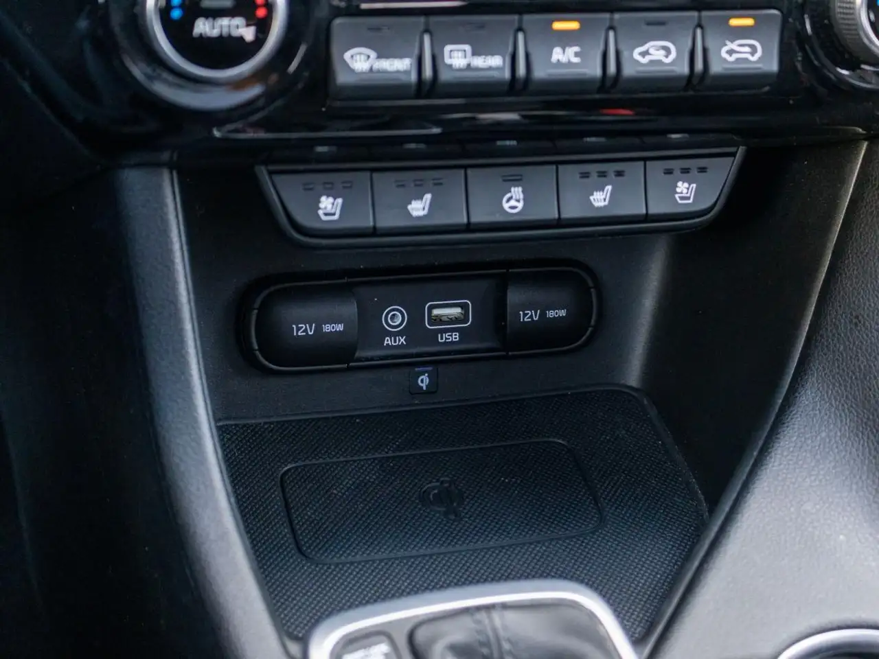 Kia Sportage снимка Kia Sportage