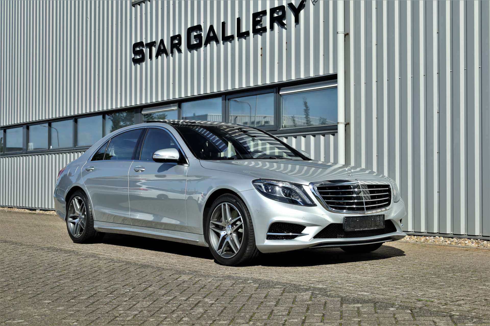 Mercedes-Benz S 500