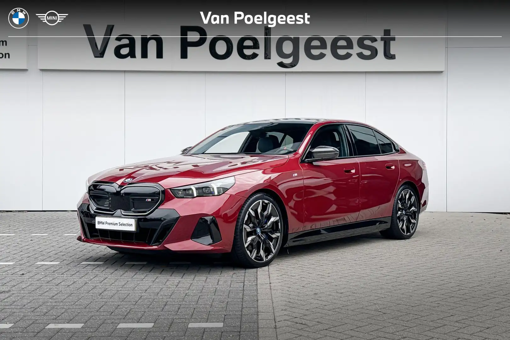 BMW i5 Sedan M60 xDrive 84 kWh | Selections 3500 Rouge - 1
