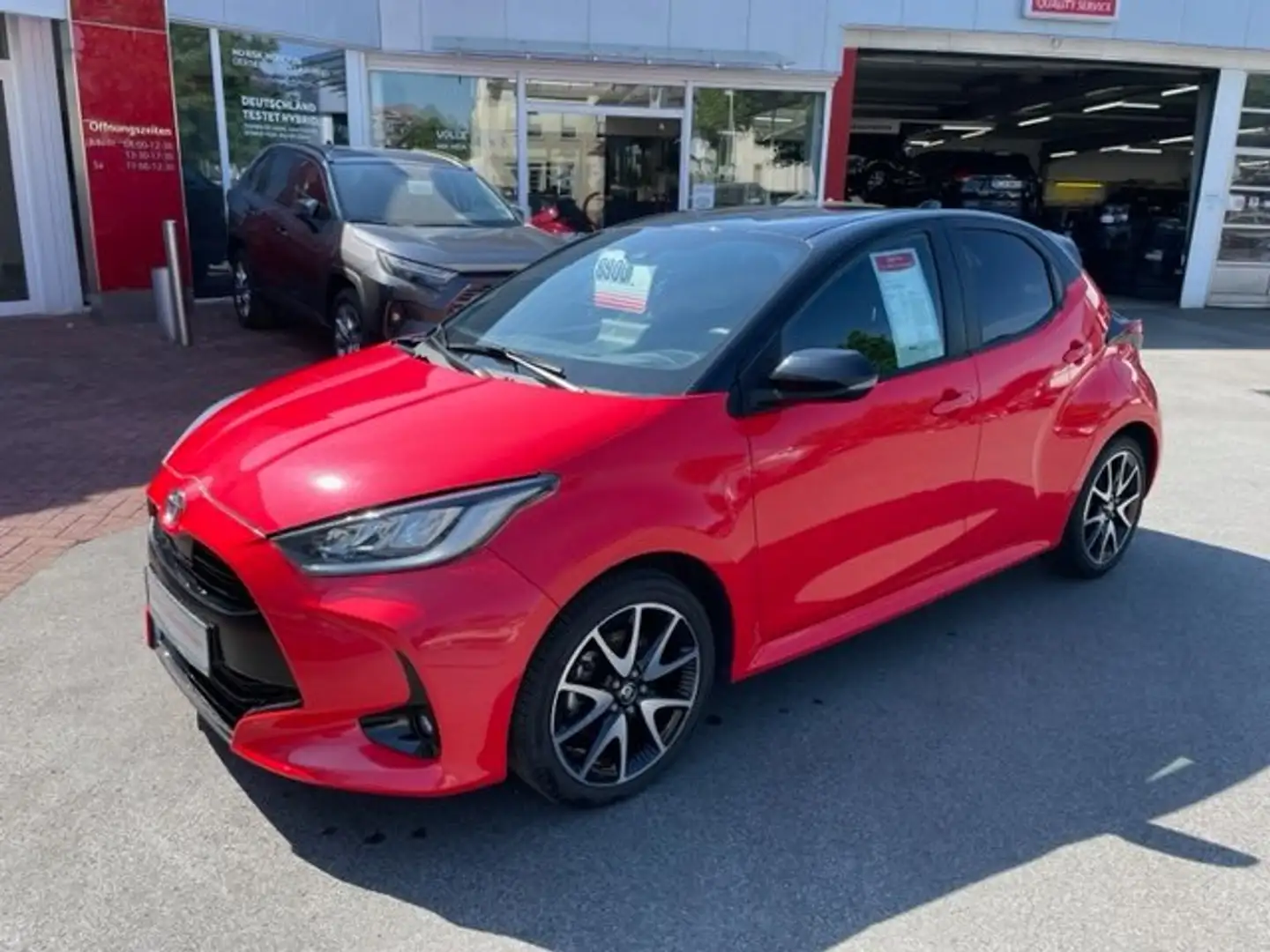 Toyota Yaris Premiere Edition Rouge - 2