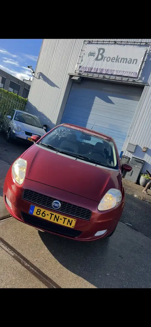 Fiat Punto Rood - 1