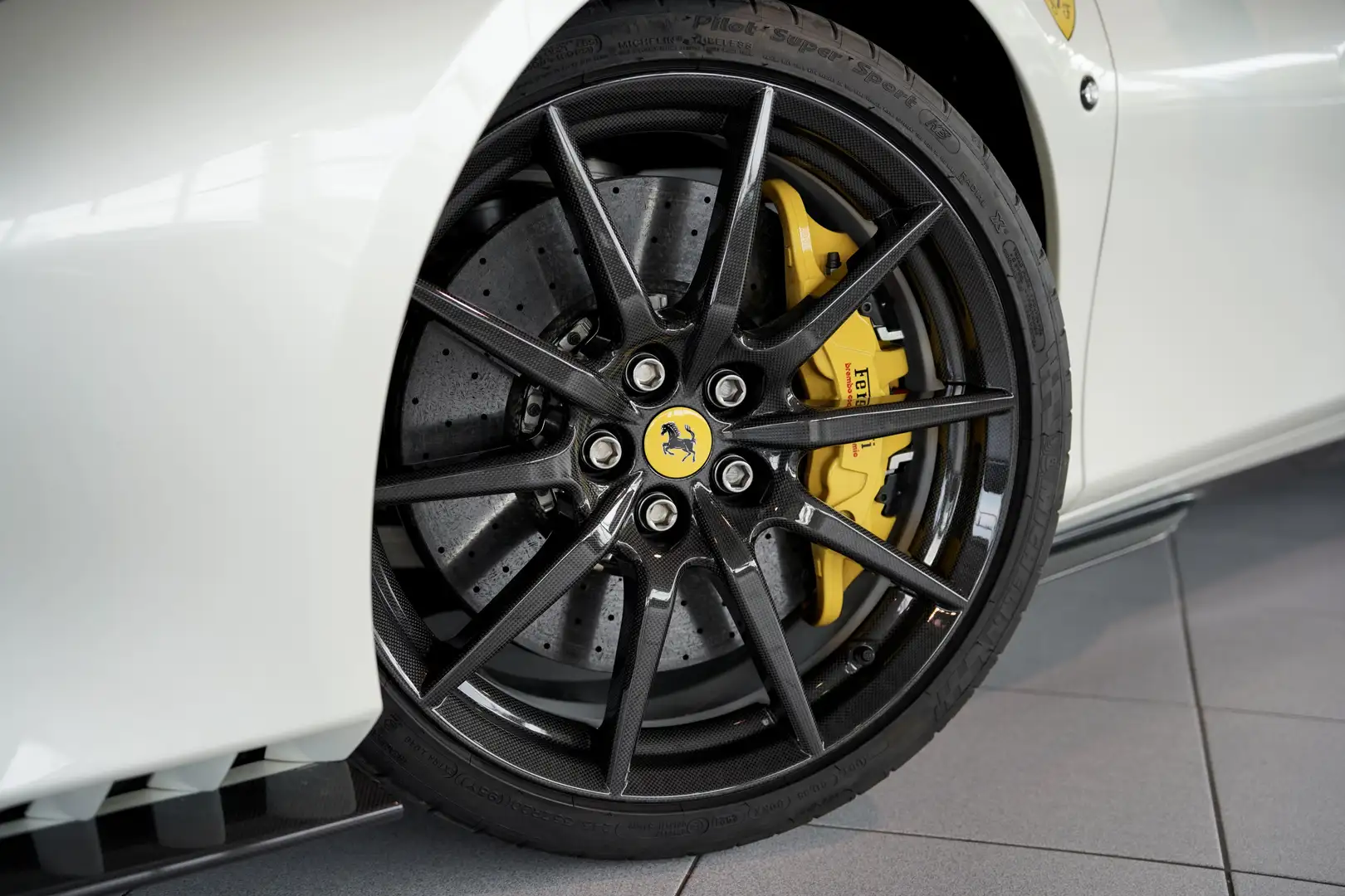 Ferrari Sonstige Spider Atelier Unikat Einzelstück Weiß - 2